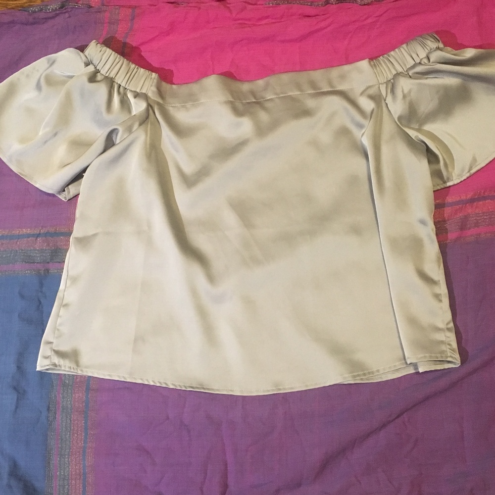 F21 TOP